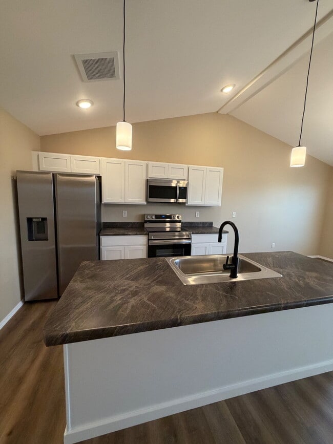 Building Photo - Last BRAND NEW 4BR Duplex left!!!