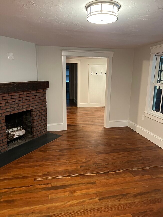 Building Photo - 50 Shay Rd