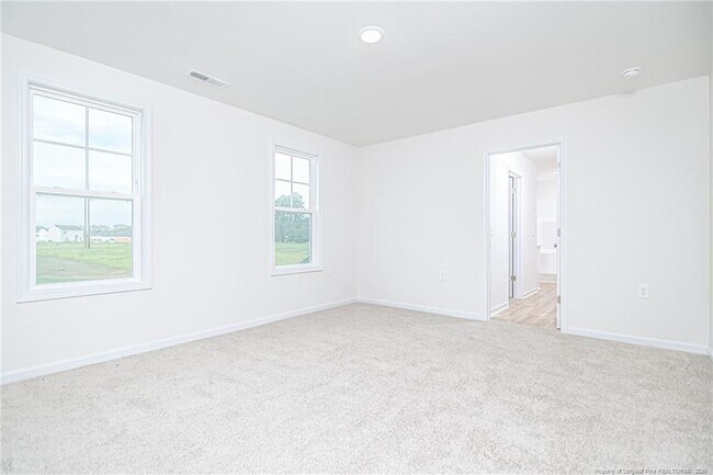 Building Photo - 5851 Panther Dr