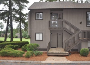 Building Photo - 5 Pine Tree RoadPrince Mnr