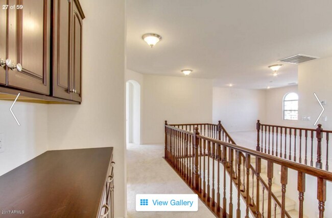 Building Photo - Stunning 5 BD, 4.5 BA home located in the ...