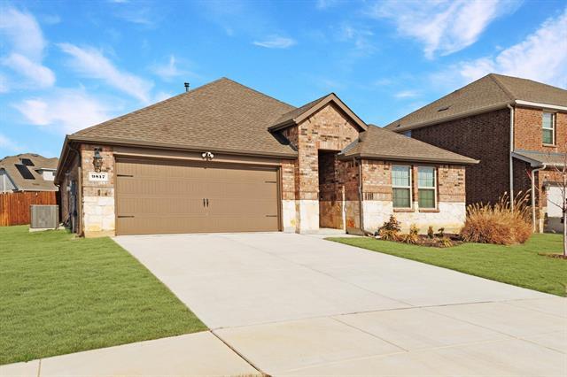 Building Photo - 9817 Gooseneck Dr