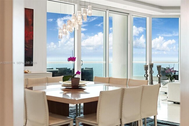 Building Photo - 16051 Collins Ave