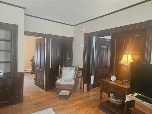 Building Photo - 42 Sumner St