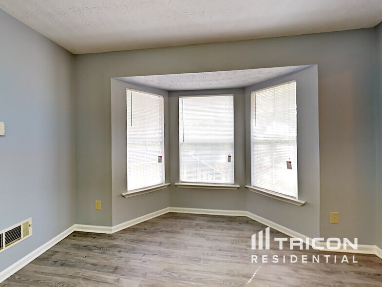 Building Photo - 416 Kelleytown Woods Pkwy