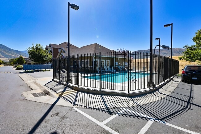 Building Photo - 13533 Venicia Way