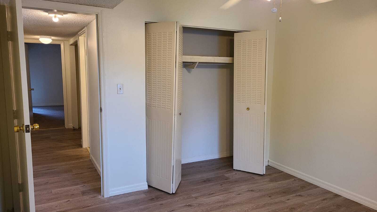 Building Photo - 6519 W Newberry Rd