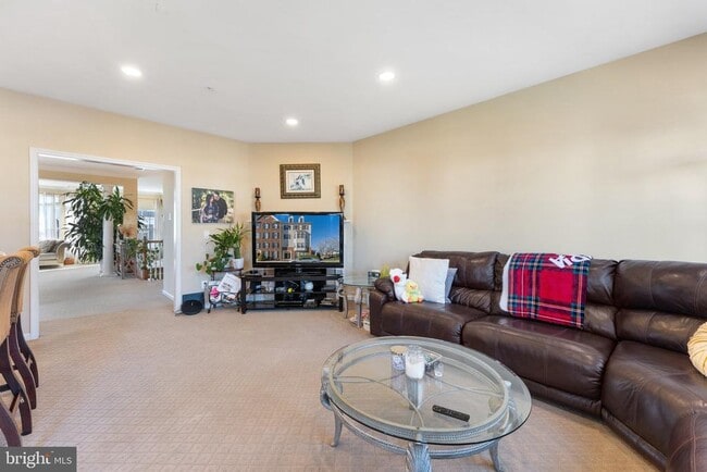 Building Photo - 41888 Inspiration Terrace