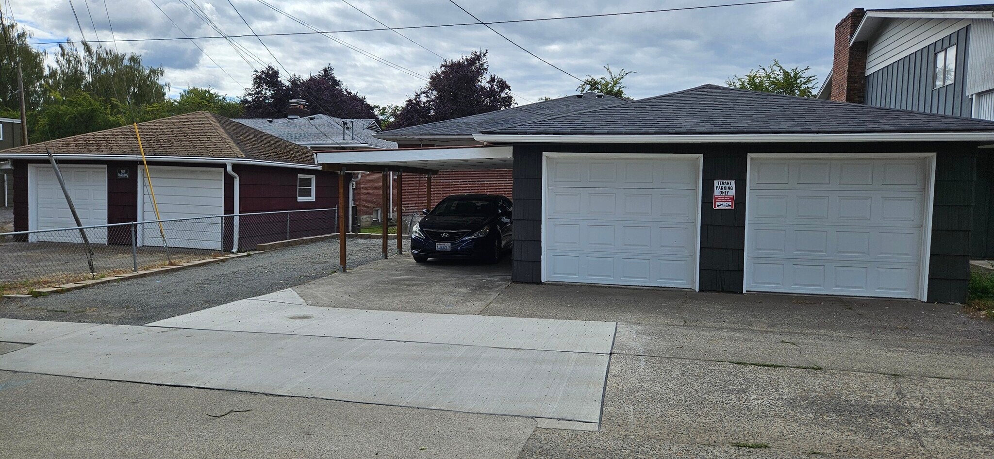 Building Photo - 1214 20th Ave