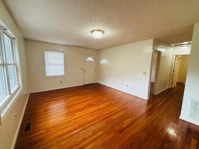 Building Photo - 70 Franklin Parke Ct SW