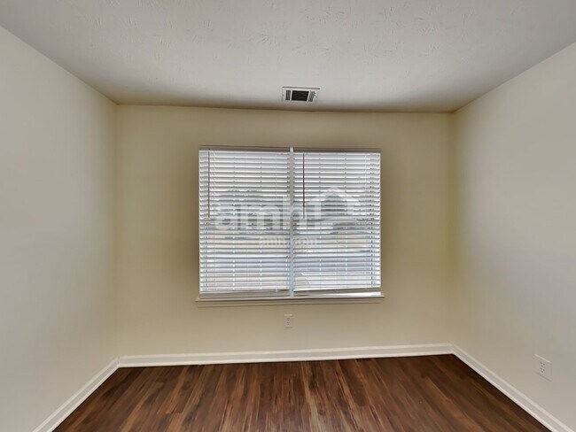 Building Photo - 3188 Bradford Pear Dr