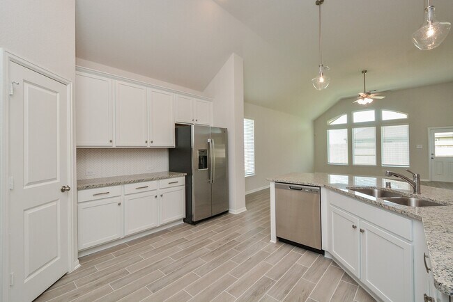 Building Photo - 8634 Herring Ln