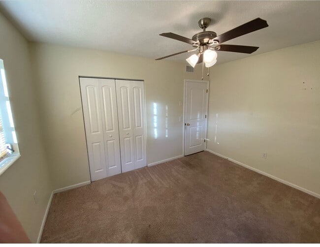 Building Photo - 2 Bedrooms 2 baths Orange City