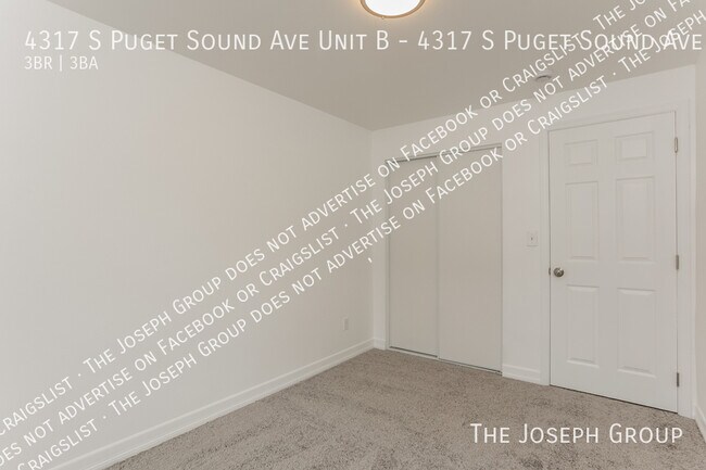Building Photo - 4317 S Puget Sound Ave