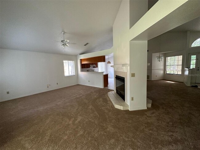 Building Photo - 332 Morning Glory Dr