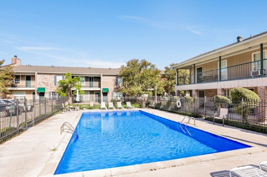 Primary Photo - 4624 Parkoaks Dr