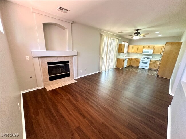 Building Photo - 7186 Cressida Ct