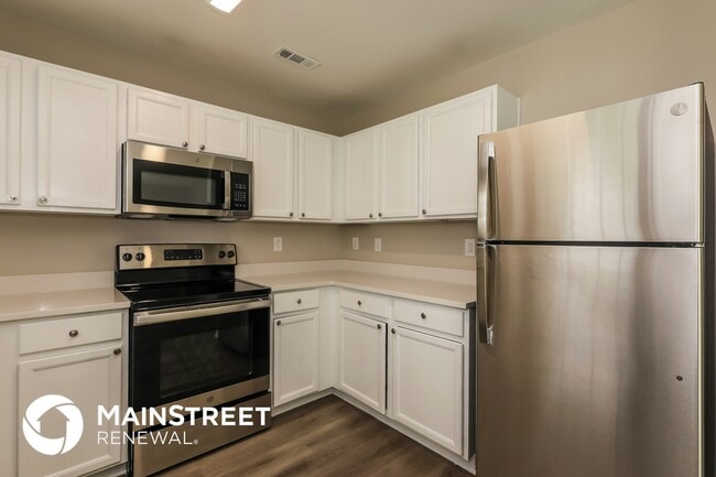 Building Photo - 7419 Mary Jo Helms Dr