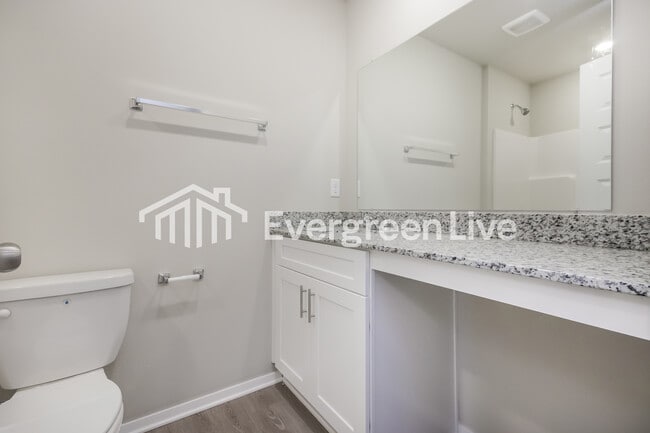 Building Photo - 6603 NW Kathleen St