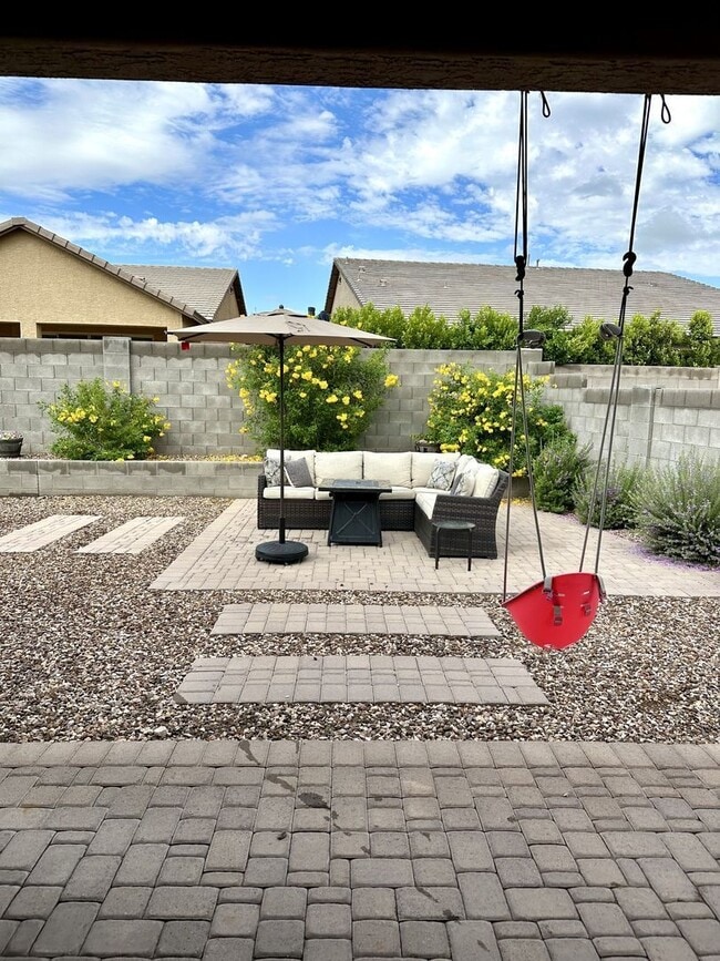 Building Photo - 18852 W Marshall Ave