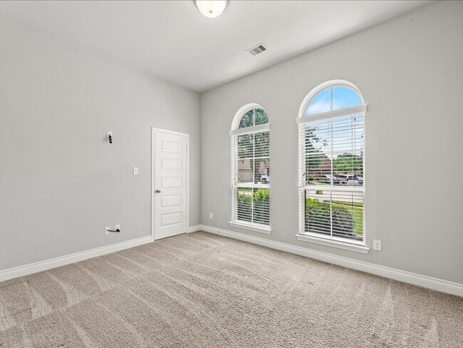 Building Photo - 2910 Angel Mist Ln