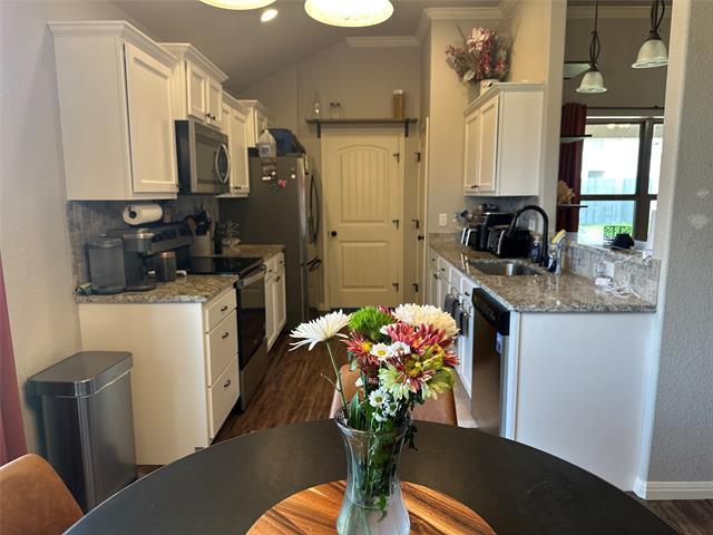 Building Photo - 5717 Foxfire Dr
