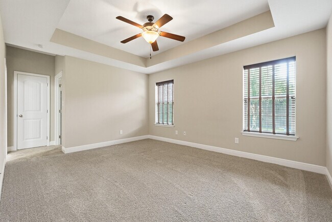 Building Photo - 1949 Mooring Dr