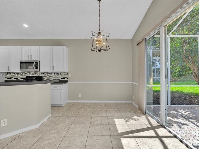Building Photo - 6271 SW 195th Ave