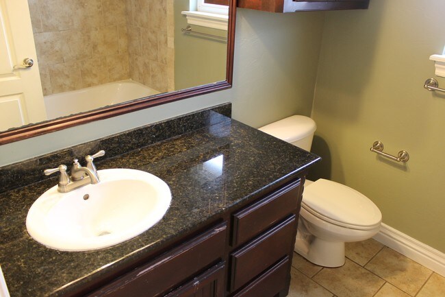 Building Photo - 10217 SW 28th Cir