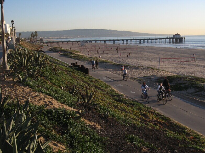 Pier view from 19th & The Strand - 112 19th St