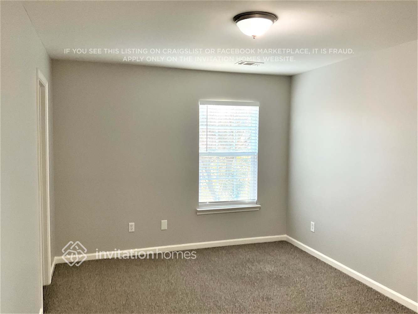 Building Photo - 2530 Mayfair Dr