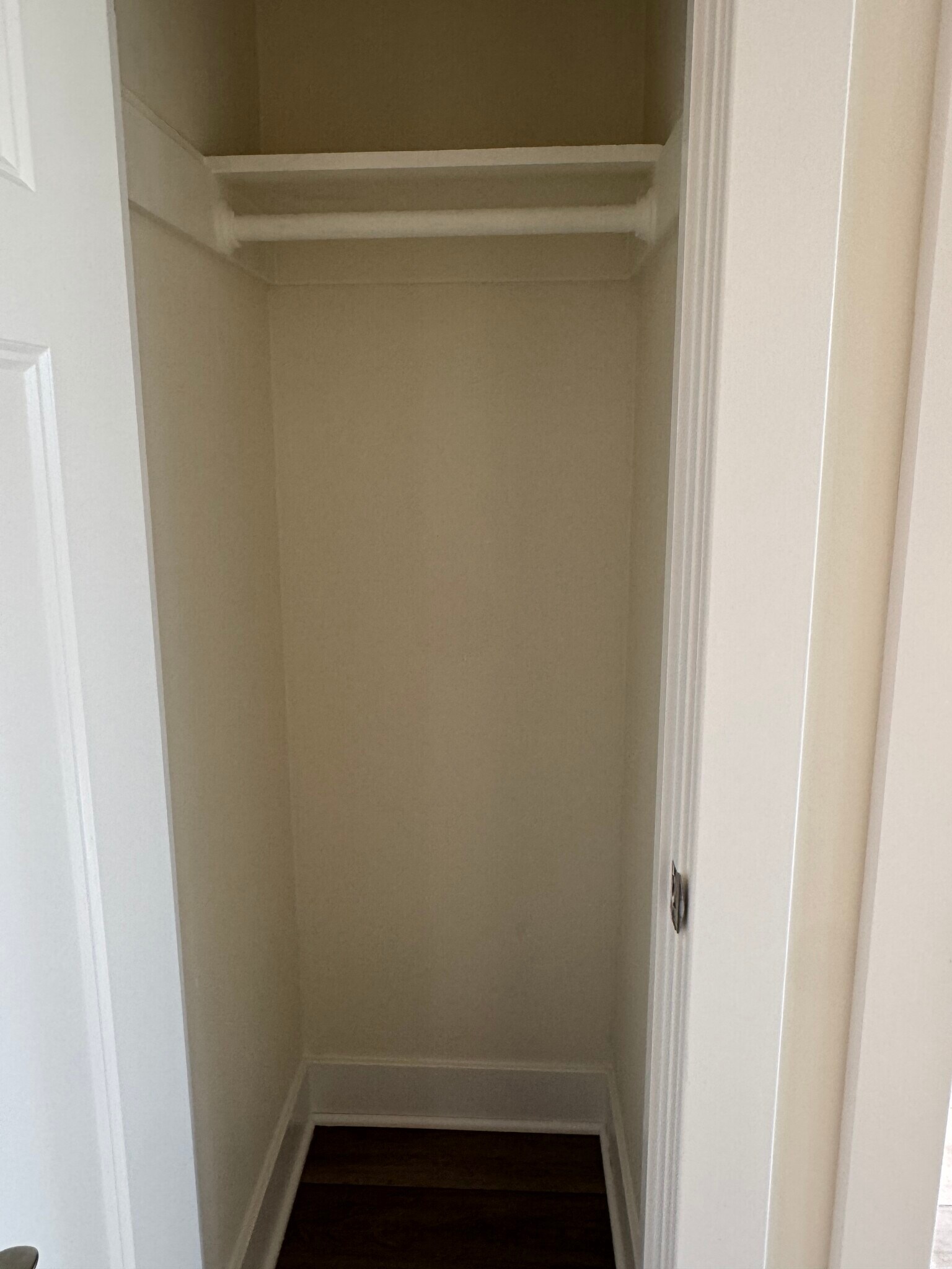 Building Photo - 838 Fremont St