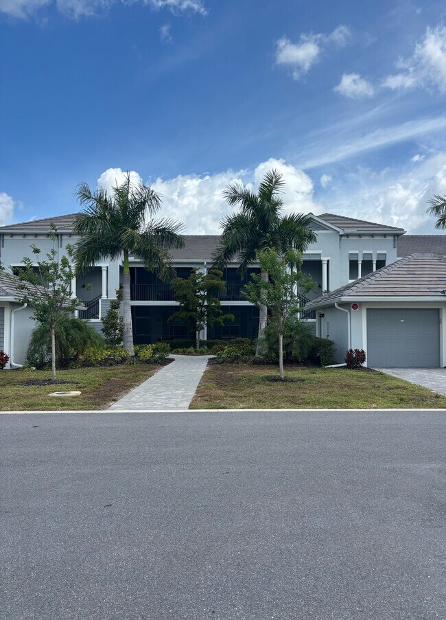 Building Photo - Galapagos Ct. Unit 104 Veranda Condo- Wellen Park G&CC