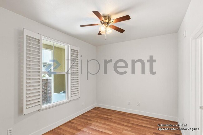 Building Photo - 4 Muller Pl