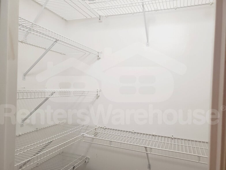 Building Photo - 1020 Towne Manor Ct NW