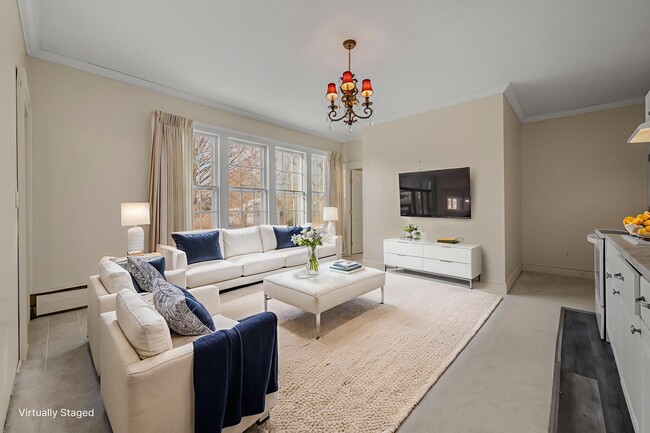 Building Photo - 9 Lyme St