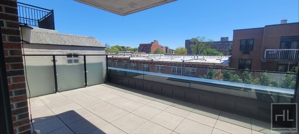 Building Photo - NORTHERN BOULEVARD