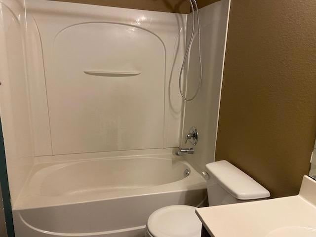 Building Photo - 16 Tome Vista Dr