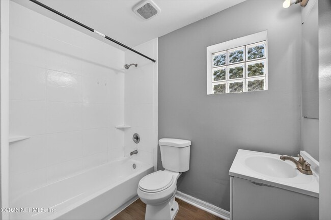 Building Photo - 6955 Miss Muffet Ln S