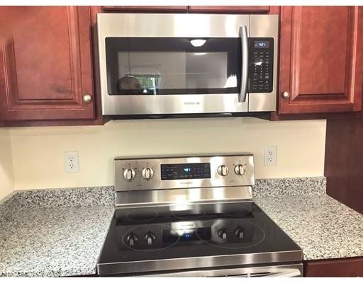 Building Photo - 7-15-17 Callender St