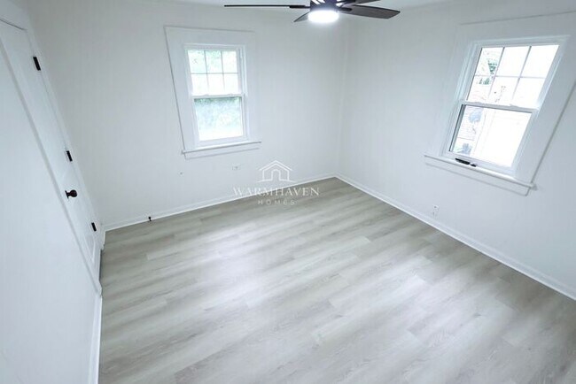 Building Photo - 961 Lawton St