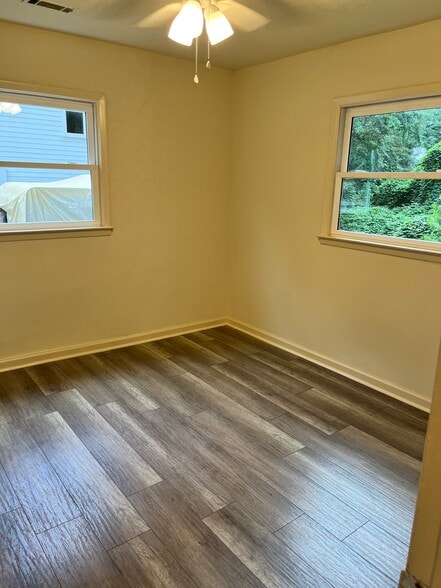 Building Photo - 165 Hiawassee Ave