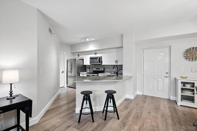 Building Photo - 11720 St Andrews Place