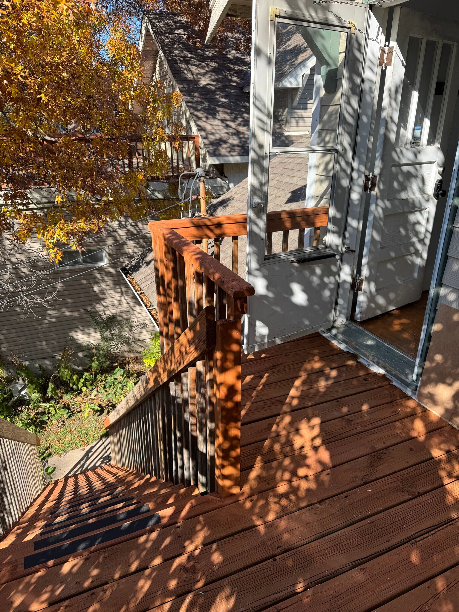 Building Photo - 730 Como Ave