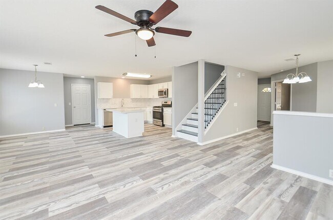 Building Photo - 20131 Larkspur Landing