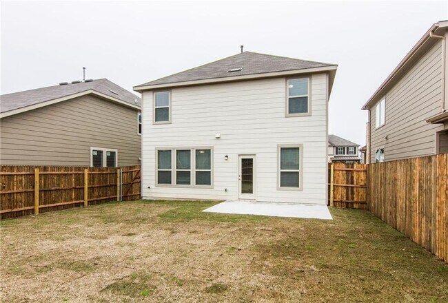 Building Photo - 15912 Windroot St