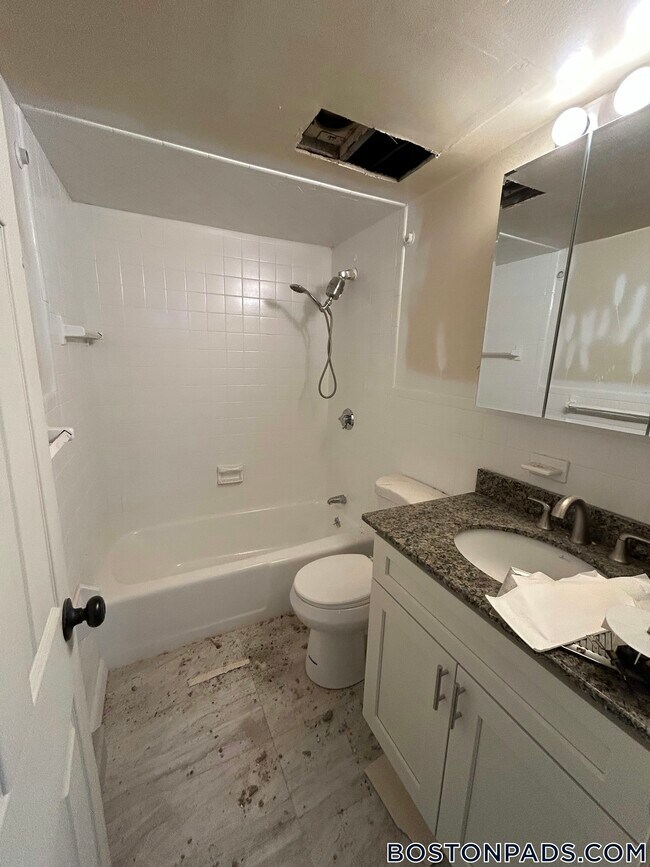 Building Photo - 30 Normandy Ave