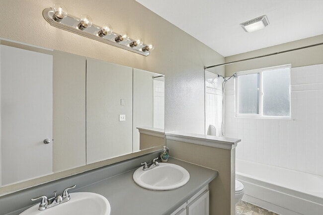 Building Photo - $2,145.95, 4-bed, 2-bath, located in Colorado Springs with WAIVED APPLICATION FEES