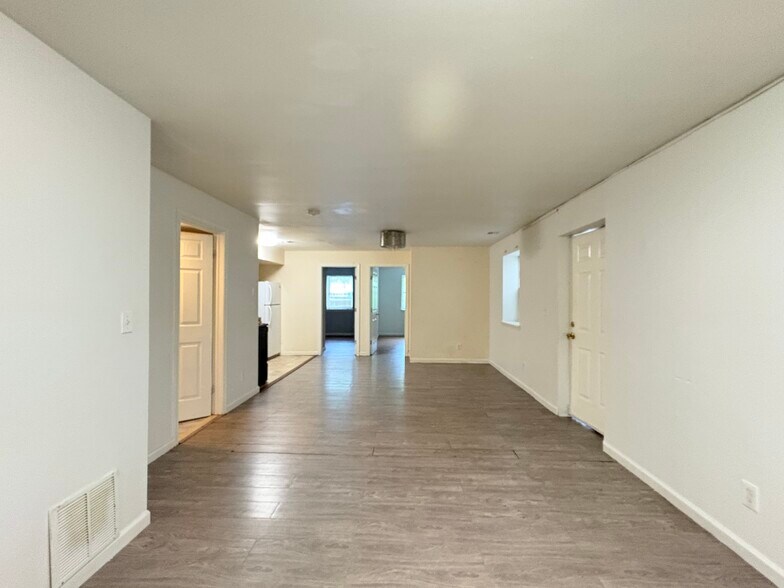 Unit G - 60 Stegman St