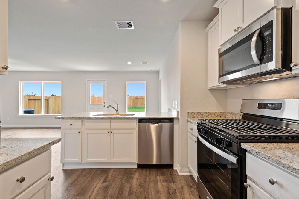 Building Photo - 425 Sunny Highlands Dr